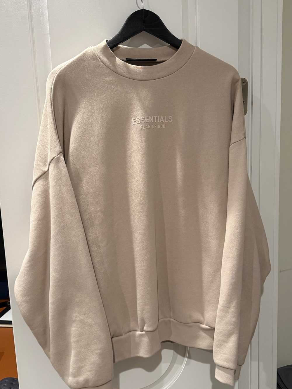 Fear of God ESSENTIALS Men’s Crewneck Sweatshirt - Medium Tan